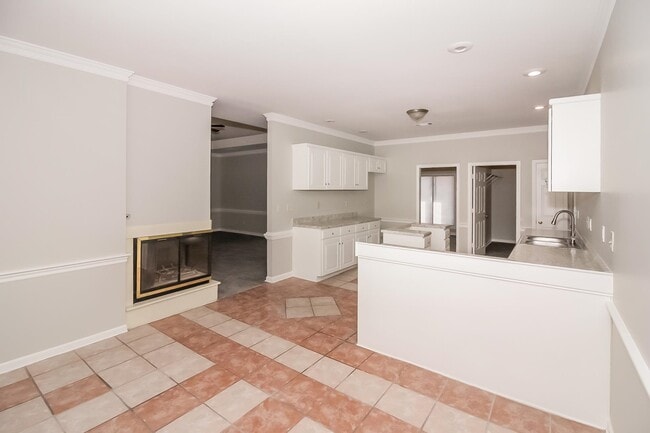 Photo - 4237 Monterey Dr