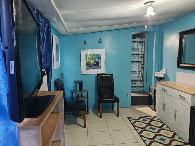 Building Photo - 146 Beach Manor Ct Rental