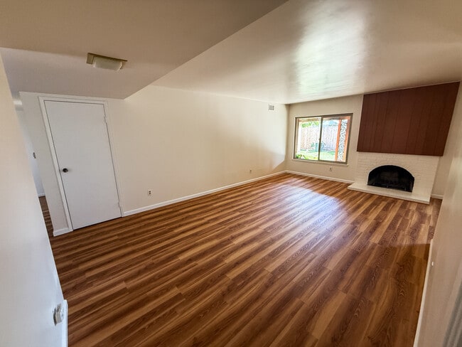 Photo - 7003 Batista St