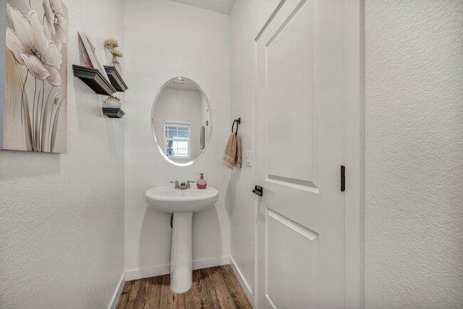 Photo - 1391 Stock Horse Rd