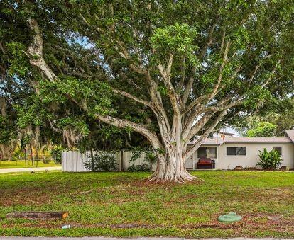 Building Photo - 701 Florida Mango Rd Rental