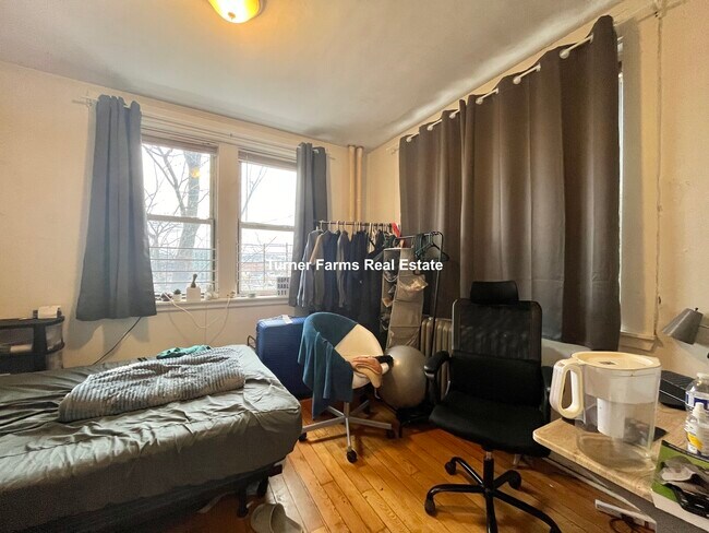 Photo - 16 Copenger St Unit 1