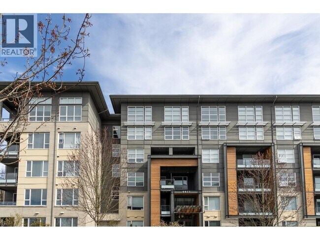 Photo - 9877 University Crescent Unit 412