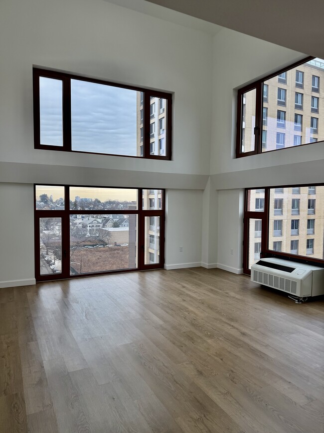 Photo - 226 Gramatan Ave Unit 8A