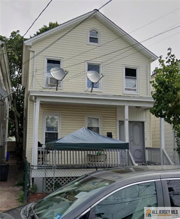 Building Photo - 25 Alexander St Unit 1&2