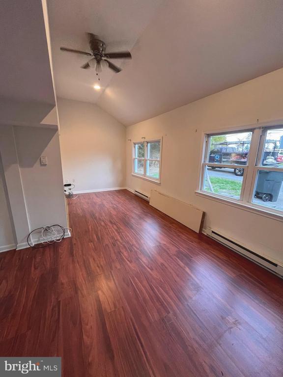 Photo - 2055 W Chester Rd