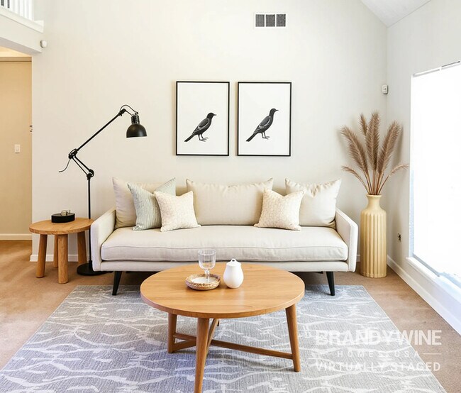 Photo - 305 Shadetree Ln