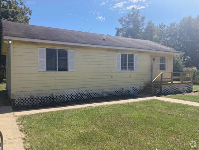 Building Photo - Gulfport 3 Bedroom Rental