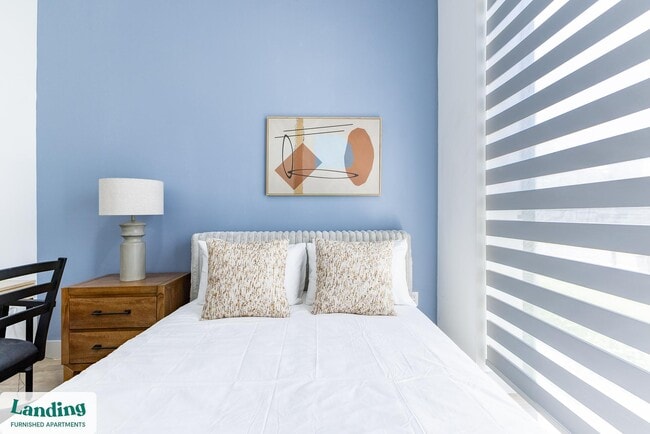 Photo - 1155 NE 126th St Unidad 632.1411380