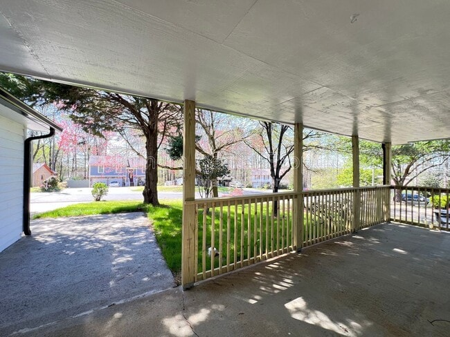 Photo - 1331 Buttercup Ct