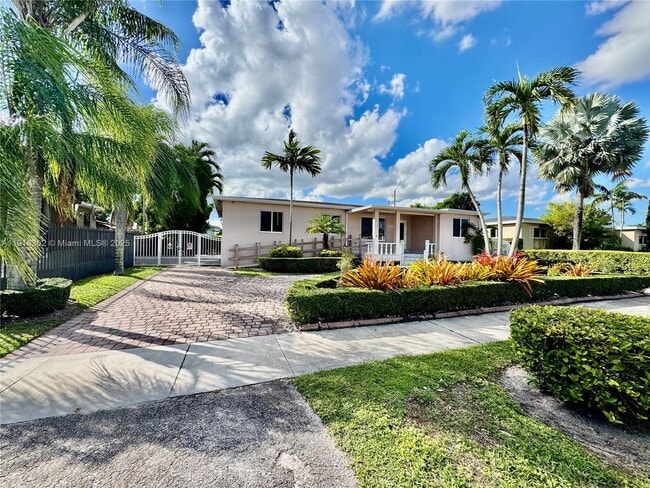 Photo - 8000 SW 17th Terrace