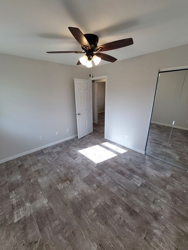 Photo - 3 Bedroom, 2 Bath Single Family Home in Ca...