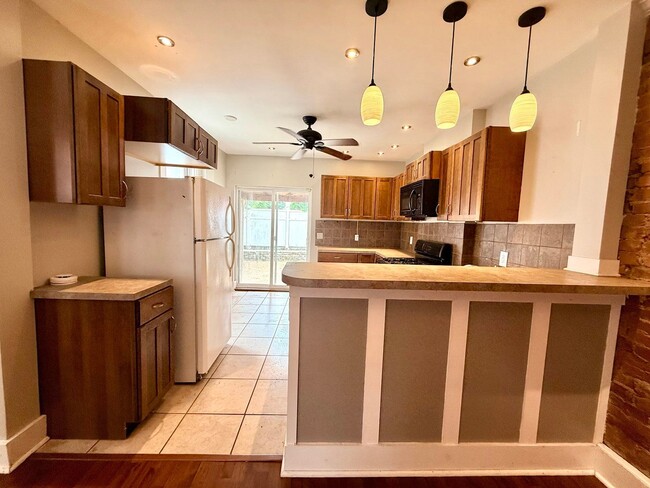 Photo - 412 W Frederick St
