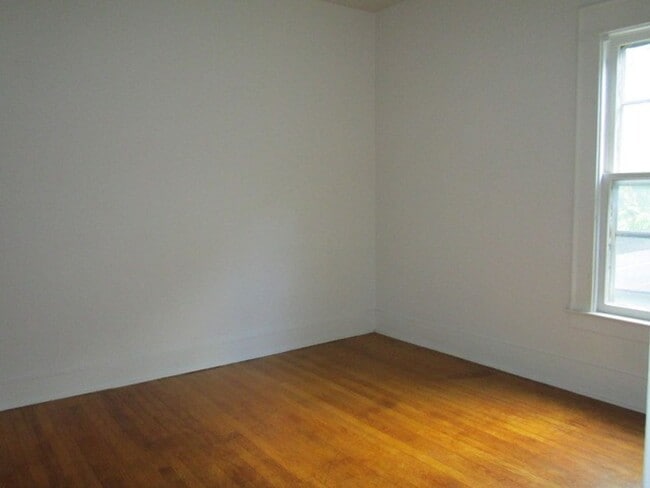 953-55 Westcott St Unit 955