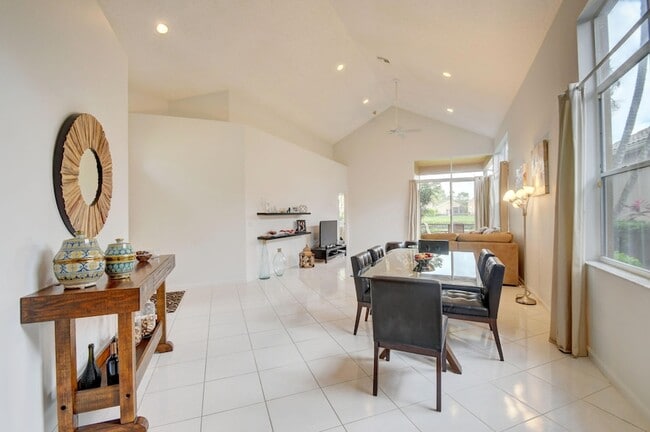 Photo - 2479 NW 66th Dr