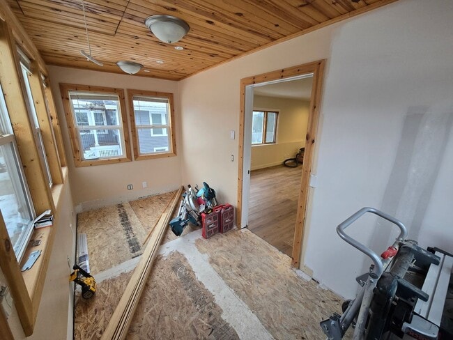 Photo - 1714 Erie Ct