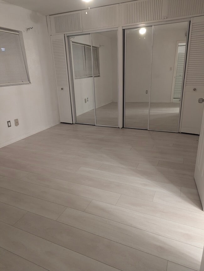 Photo - 20400 NW 7th Ave Unit Cozy 1-bedroom Miami