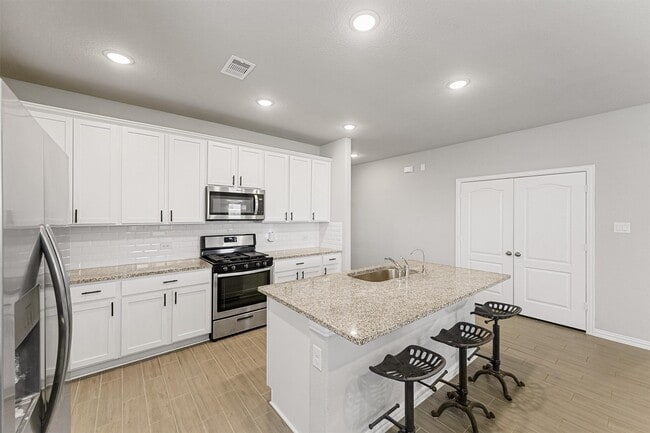 Photo - 7454 French Quarter Ct
