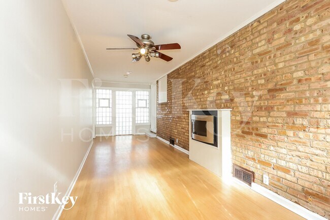 Photo - 504 E 163rd St