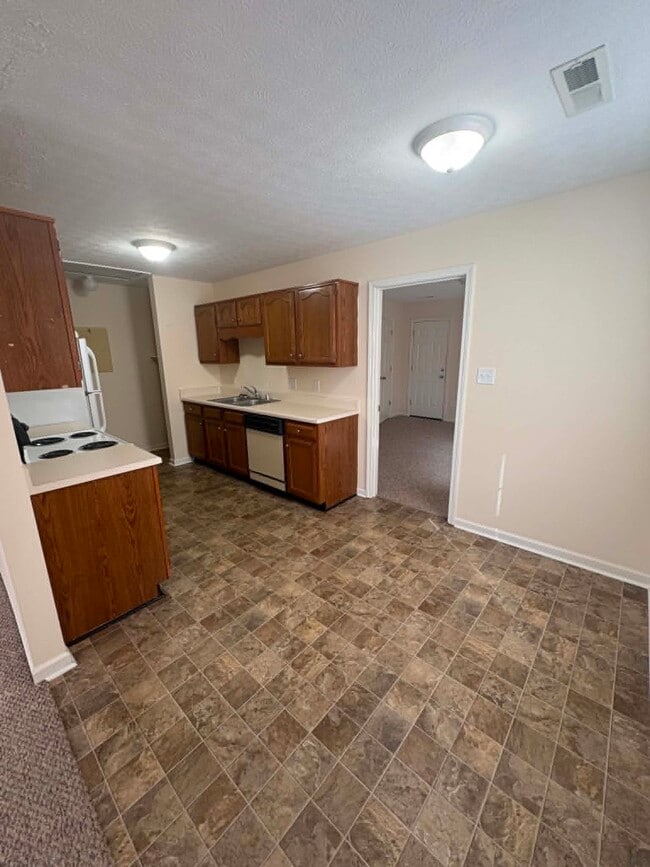 Photo - 1611 Flanigan Ct