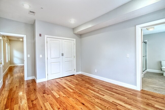 3 Neilon Park Unit 3