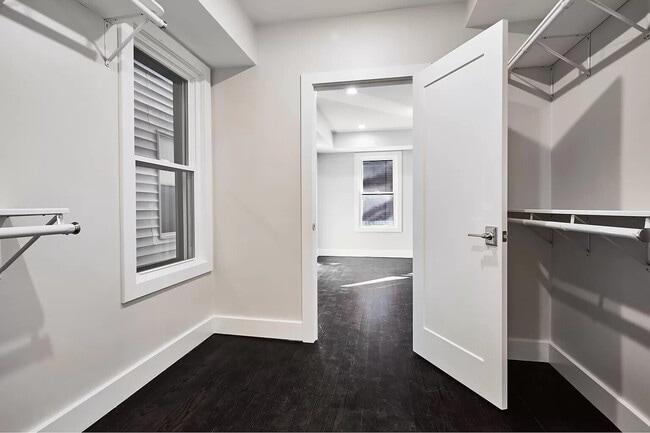 Building Photo - 57 Hurley St Unit 2