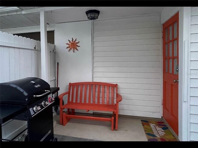 Photo - 828 S Tuttle Ave