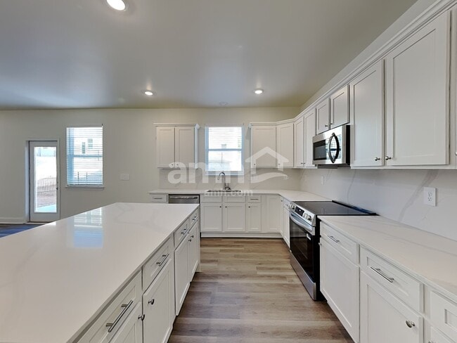 Photo - 3514 Shane Hill Rd SW