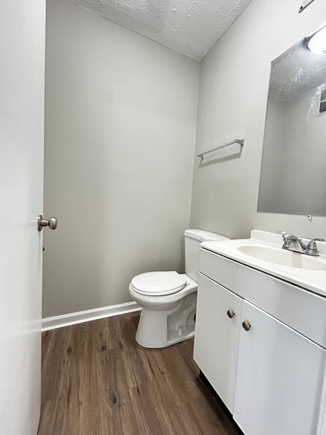 Photo - Bainbridge Townhomes