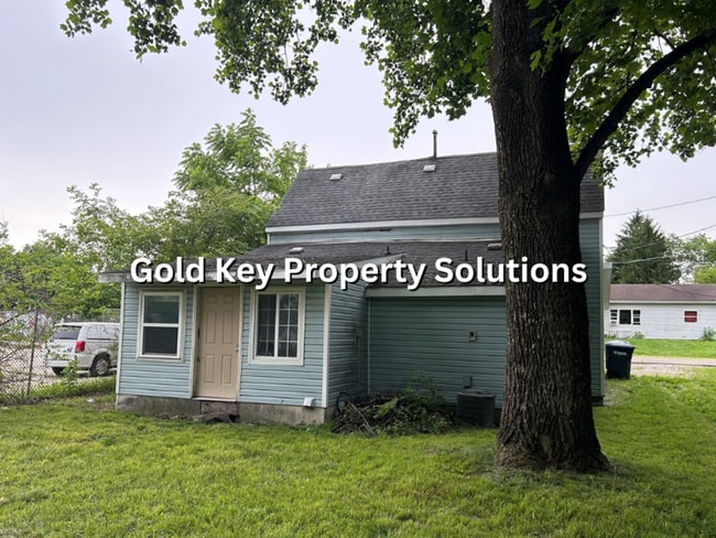 Photo - MUNCIE 3 BR 1 BA House with Central Air (NO SECTION 8)