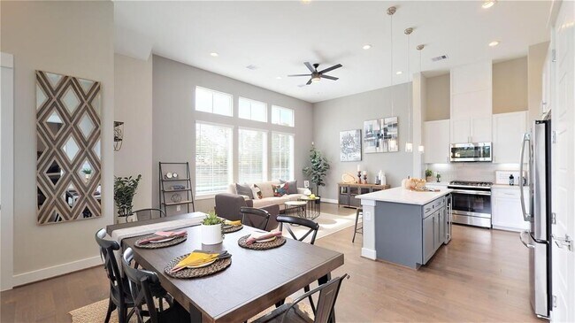 Photo - 7703 Kivu Ln