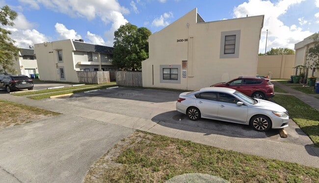 Photo - 2436 NW 52nd Ave