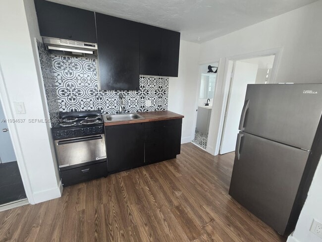 Photo - 66 W 13th St Unidad 4