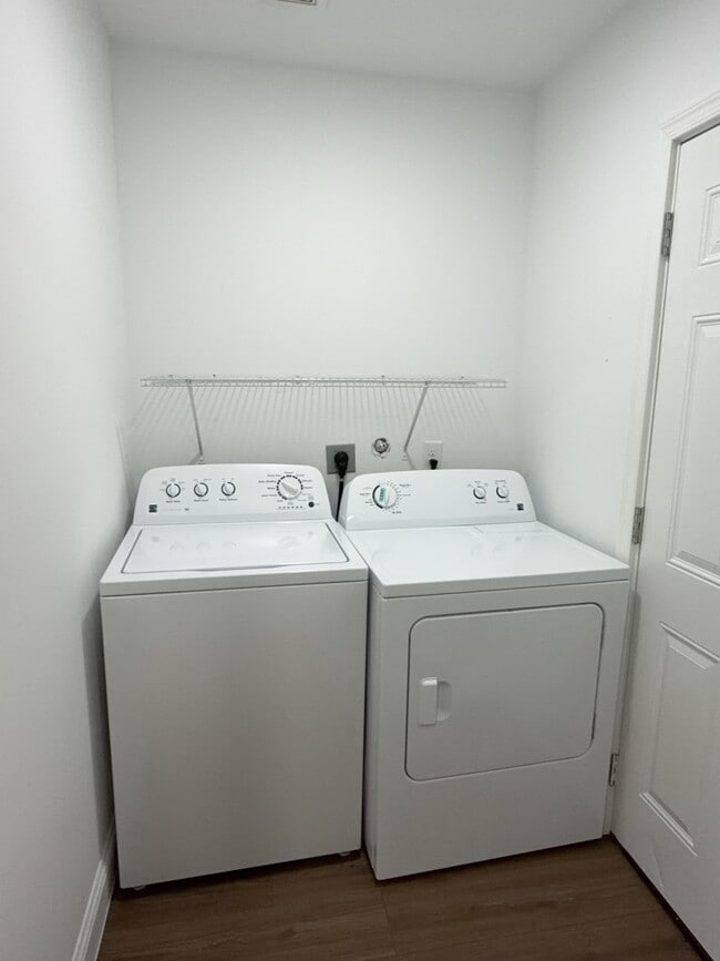 Photo - 3635 Wyoming St