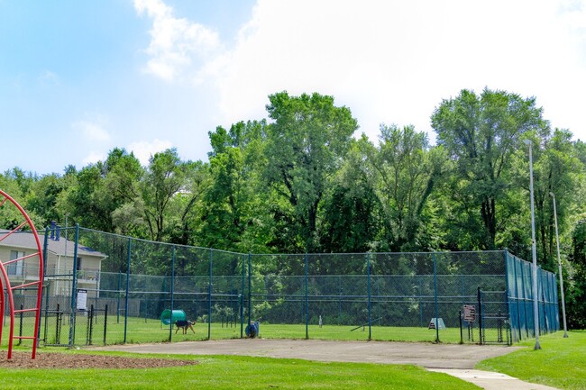 Bark Park at Williamsburg on Lake Mishawaka