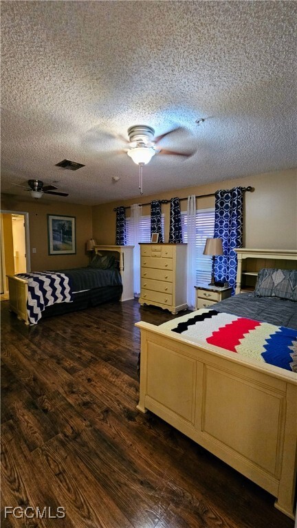 Photo - 4504 6th St W