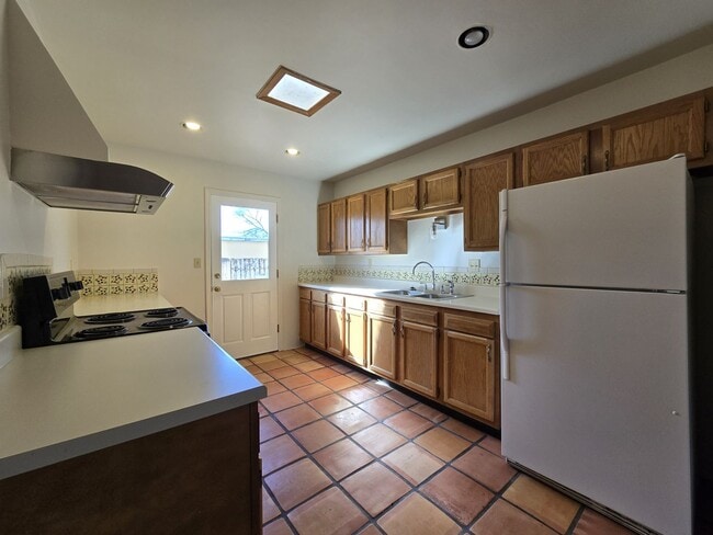 Photo - 522B Juniper