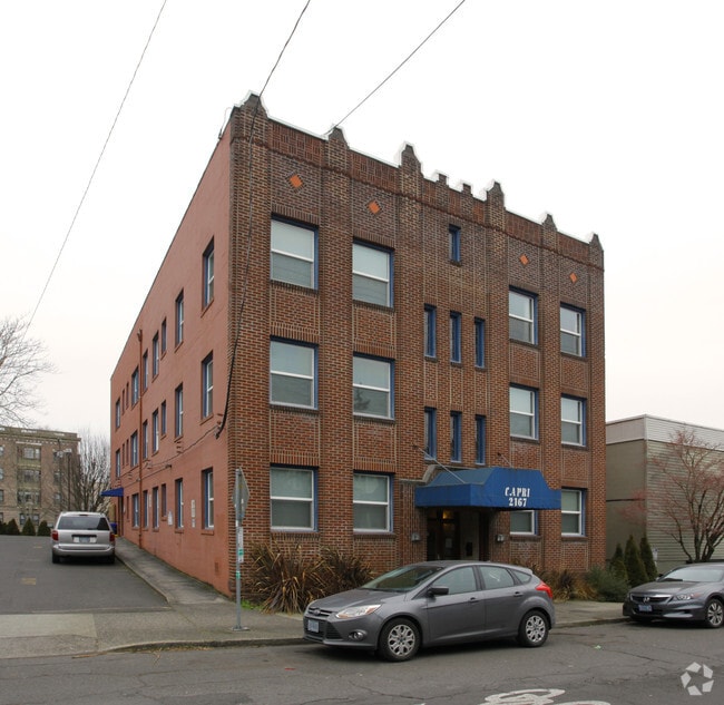 Building Photo - Capri Apartments