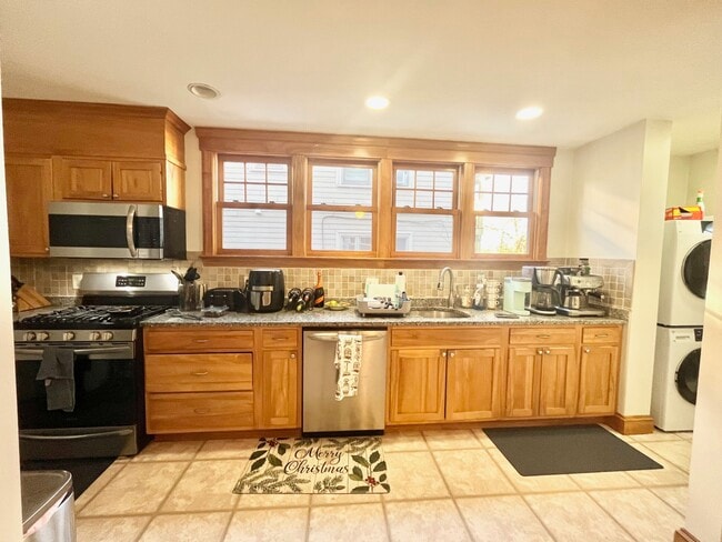 Photo - 202 Calumet St Unit 1