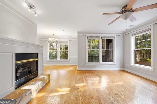 Photo - 250 11th St NE Unit 2