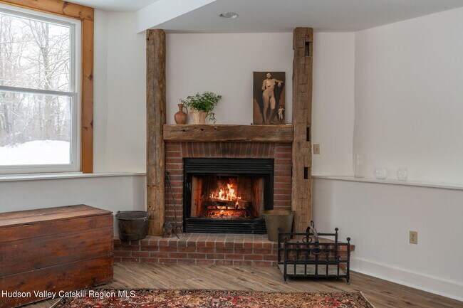 Photo - 56 Willowdale Farm Rd