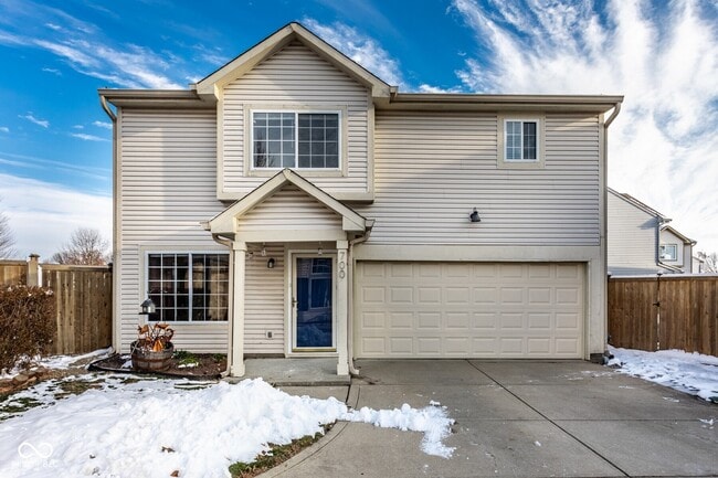 Building Photo - 700 Mountain Pine Dr