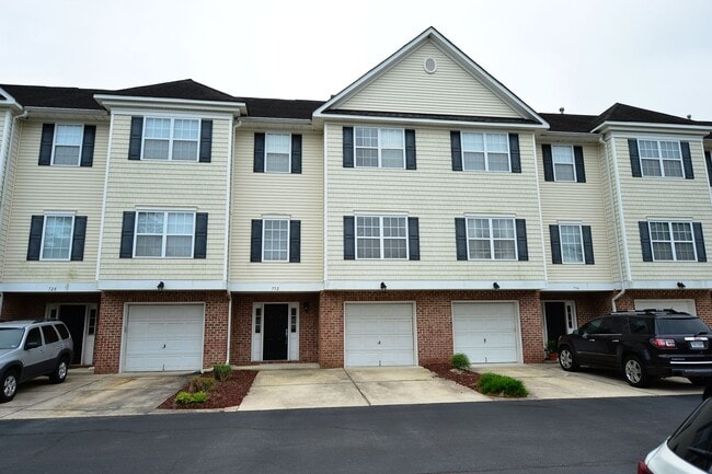 Photo - Beach Living!