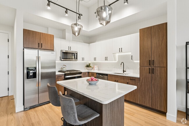 2BR, 2BA - 1,197SF - Kitchen - The Watt