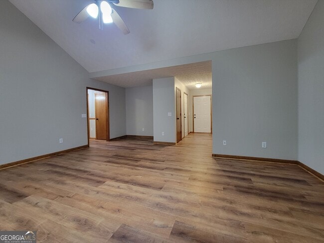 Photo - 522 Carl-Cedar Hill Rd