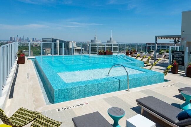 Photo - 1800 Southgate Blvd Unidad ID1359165P