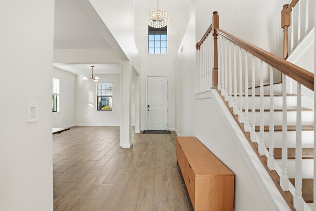 Photo - 18579 Ives Dr