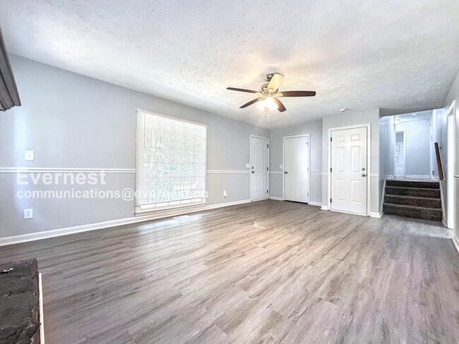 Photo - 118 Blackhawk Trail