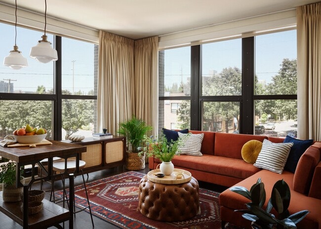 Photo - Memoir Buckman