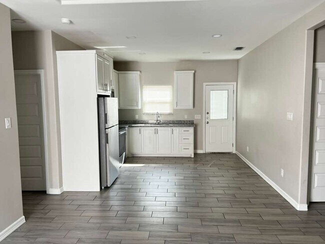Photo - 822 N Blair Ave Unit 3